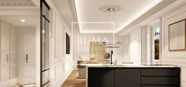 210 sqm luxury flat with pool for sale in Recoletos, Madrid