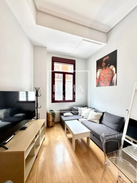 Piso en venta en Almagro, Madrid
