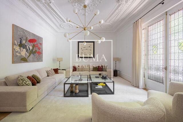Exclusivo piso de 307 m2 completamente reformado en venta en Recoletos, barrio de Salamanca