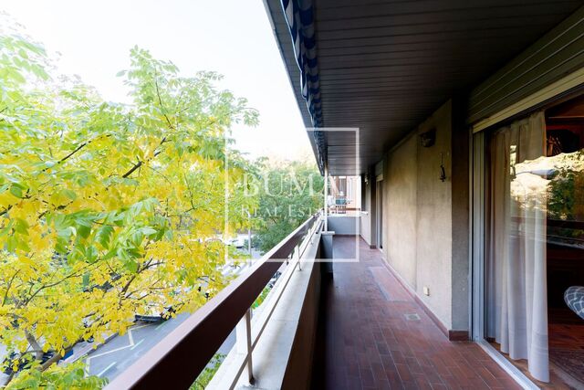 Excepcional vivienda exterior a pasos del parque de El Retiro