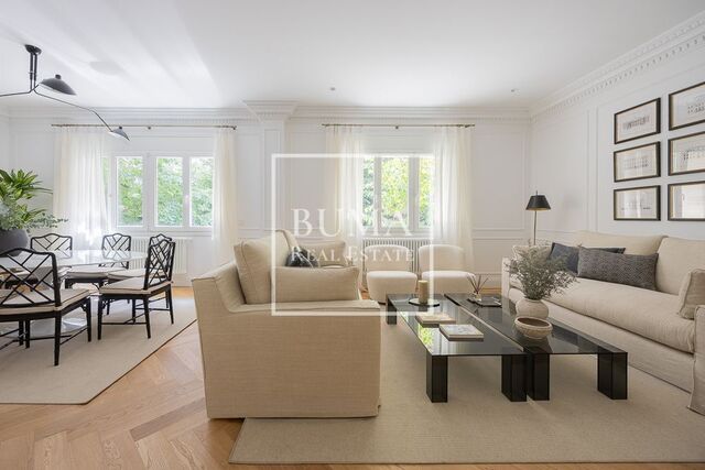Vivienda en venta de 161m2 completamente reformada y amueblada en la zona de Castellana, Barrio de Salamanca