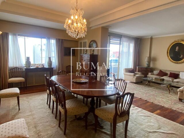 Piso en venta en Barrio La Castellana