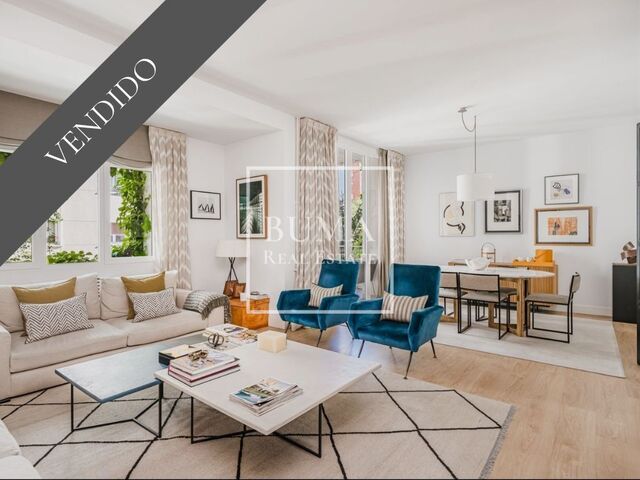 Vivienda en venta con terraza y parking