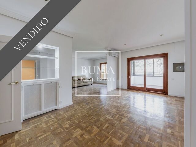 Preciosa vivienda exterior en Mirasierra