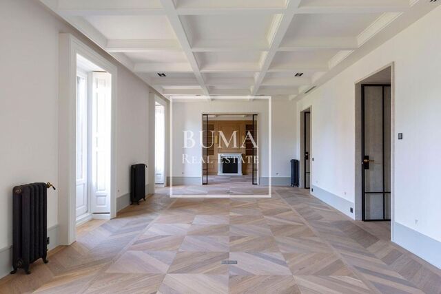 Espectacular piso en venta de 473m2 a estrenar, en plena milla de oro en el Barrio de Salamanca.